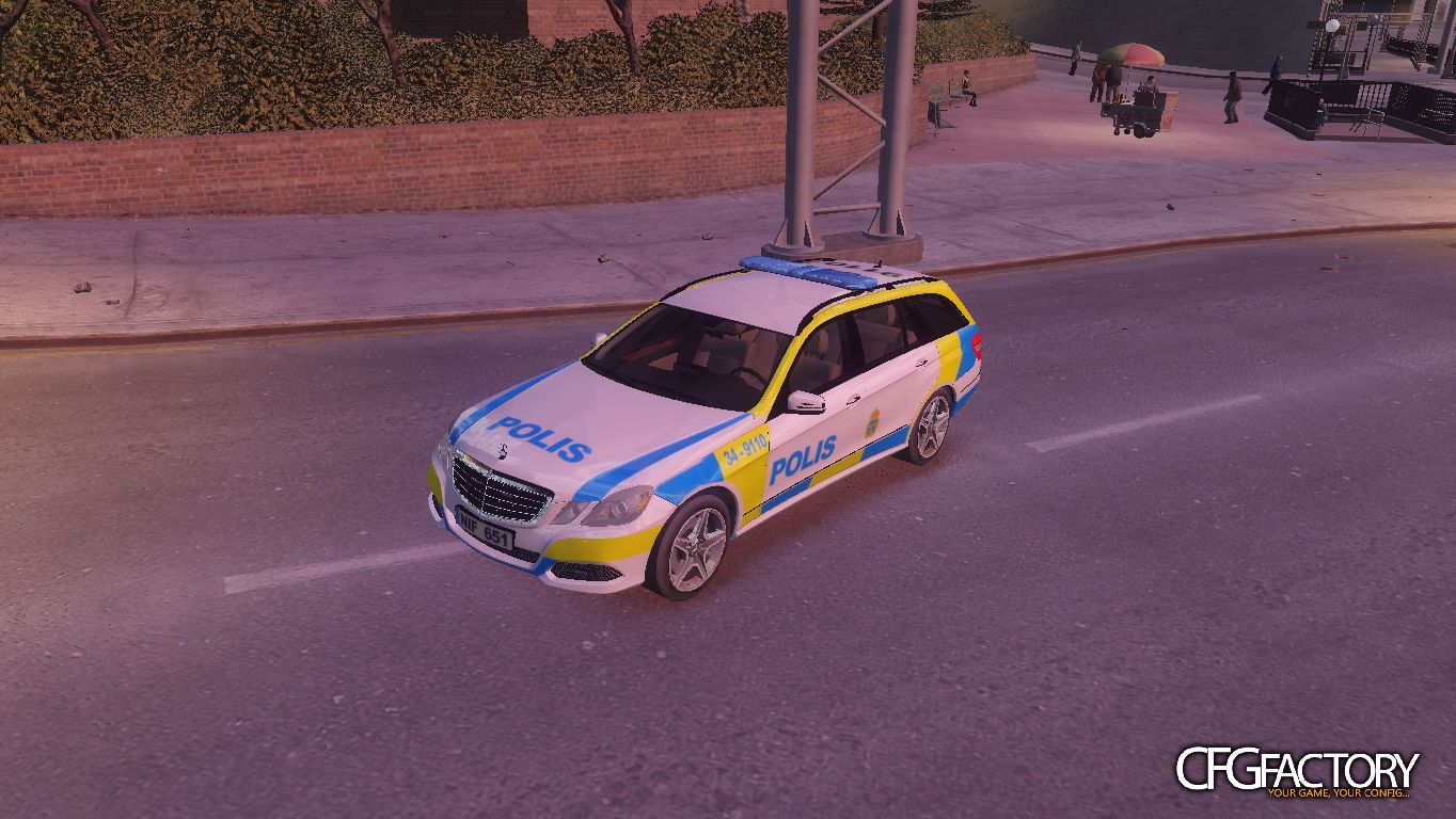 Swedish Mercedes Benz E-Class CDI Police Car