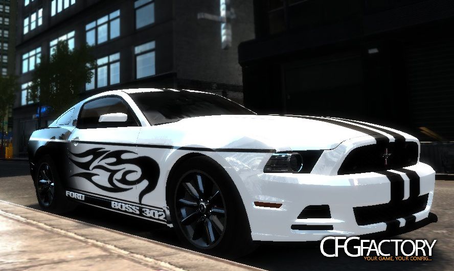 2013 Ford Mustang Boss 302 Black vs. White Paintjo