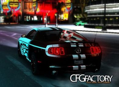 2013 Ford Mustang Boss 302 Black vs. White Paintjo