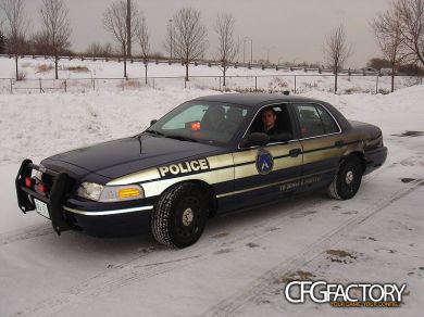 A Metropolitan Toronto CVPI Stealth Unit (ELS)