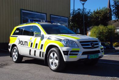 Norwegian Mercedes-Benz GL Brabus Police car skin